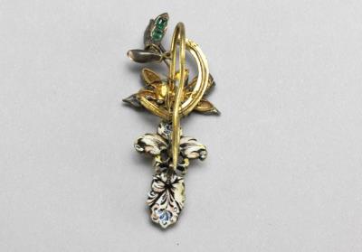 图片[3]-Earring decorated with glassinlaid flowers, Qing dynasty, Tongzhi reign(1862-1874)-China Archive